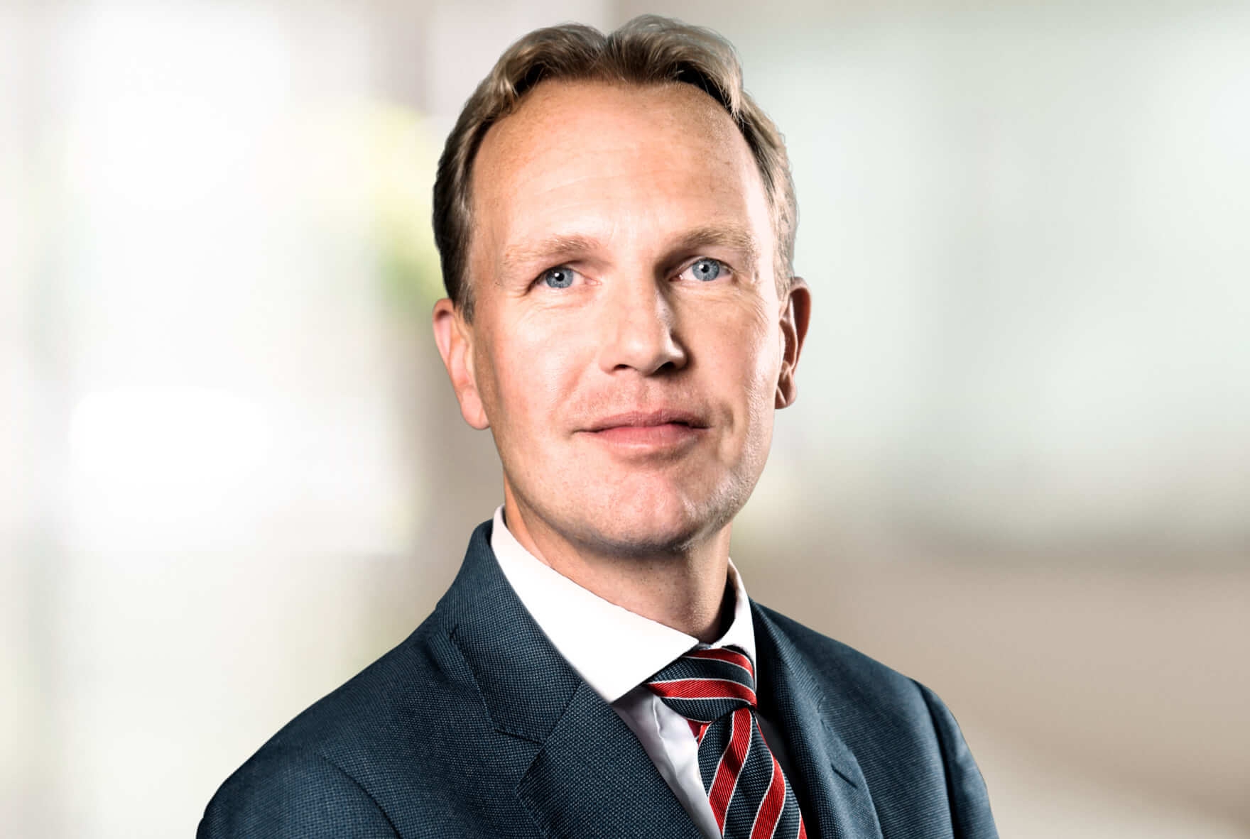 Portret van Frank van der Landen, medewerker bij Van Lanschot Kempen