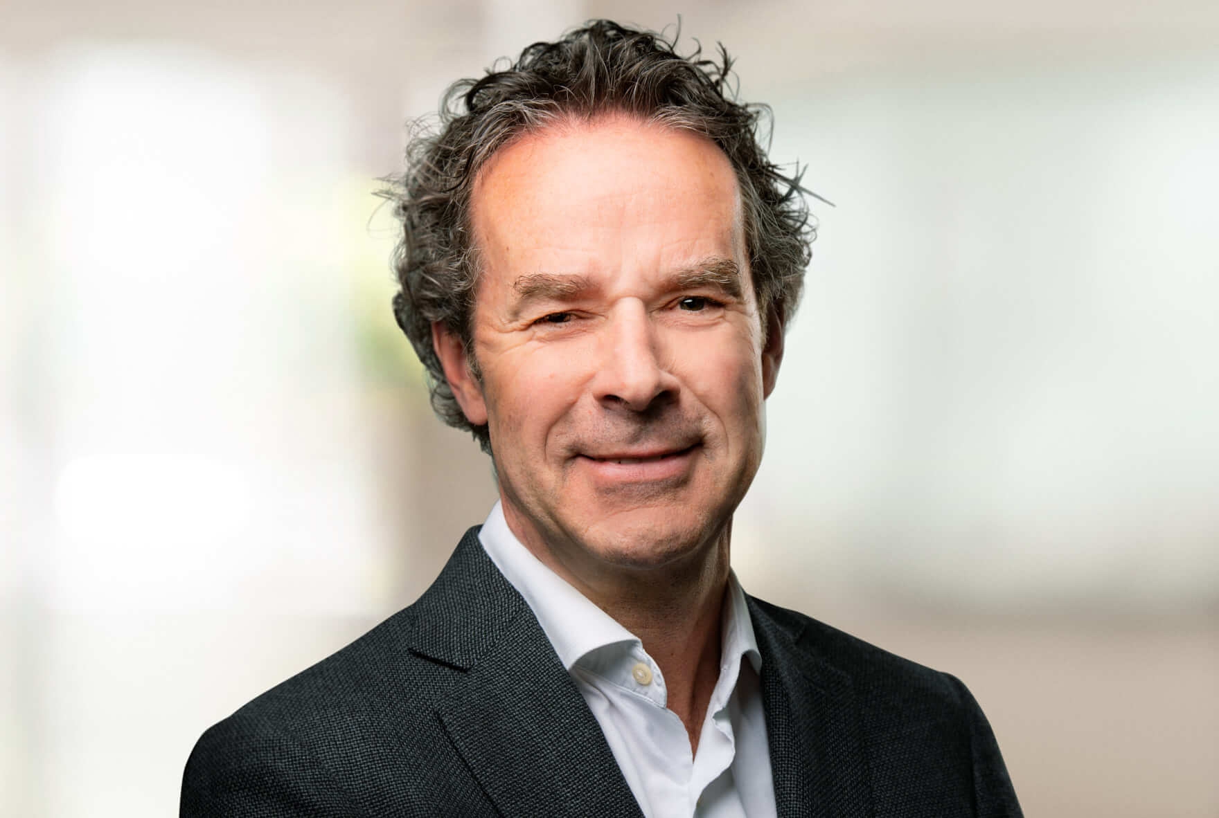 Portret van Harry Schoots, medewerker bij Van Lanschot Kempen
