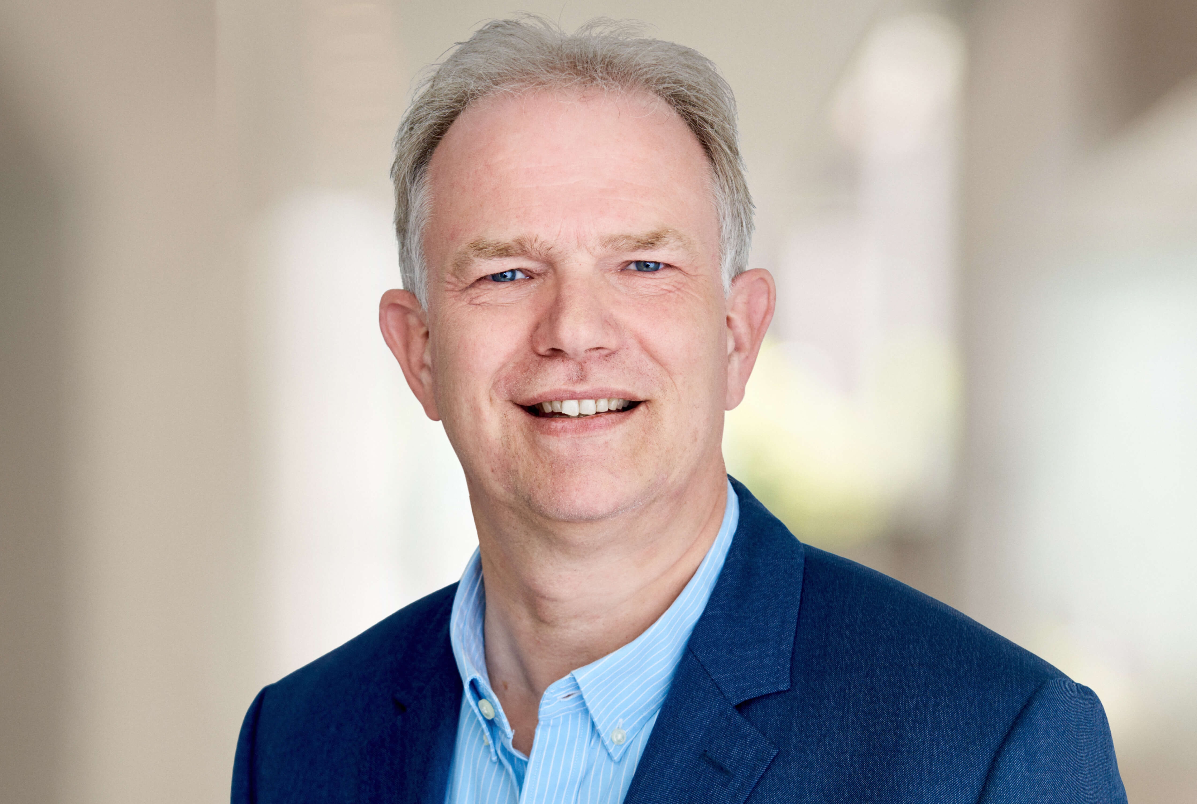 Portret van Jan Vink, medewerker bij Van Lanschot Kempen